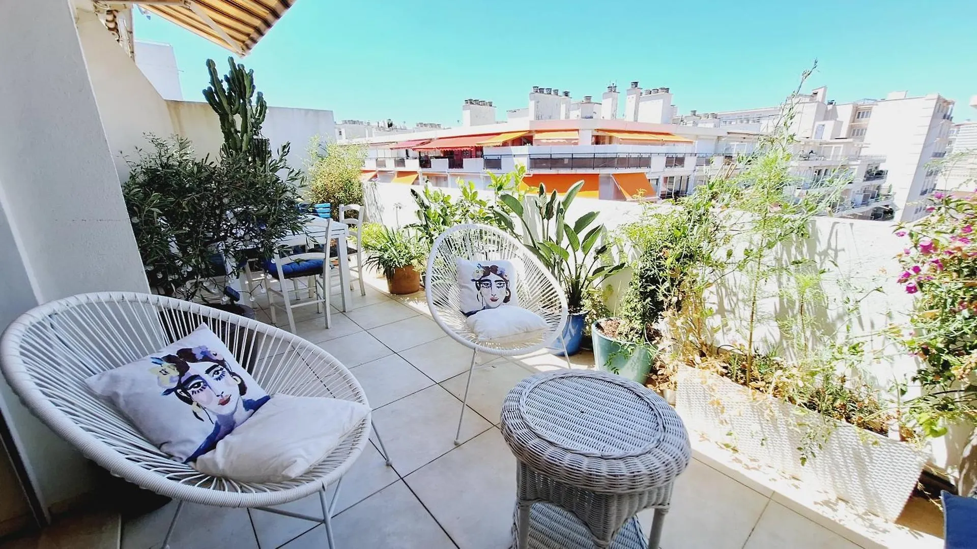 Apartment Appartement 2 Chambres Terrasse 100M Croisette Cannes